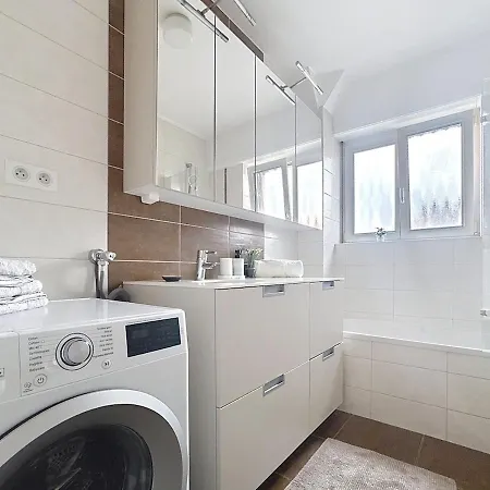 Moderne Pour 6 Personnes Avec Parking