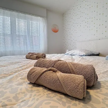 Moderne Pour 6 Personnes Avec Parking 아파트