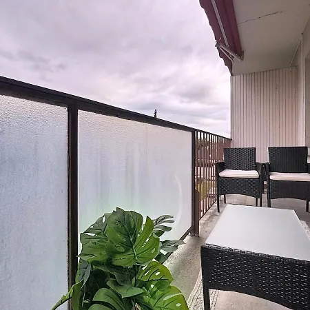 Moderne Pour 6 Personnes Avec Parking Saint-Louis (Haut-Rhin)