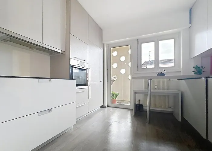 Moderne Pour 6 Personnes Avec Parking